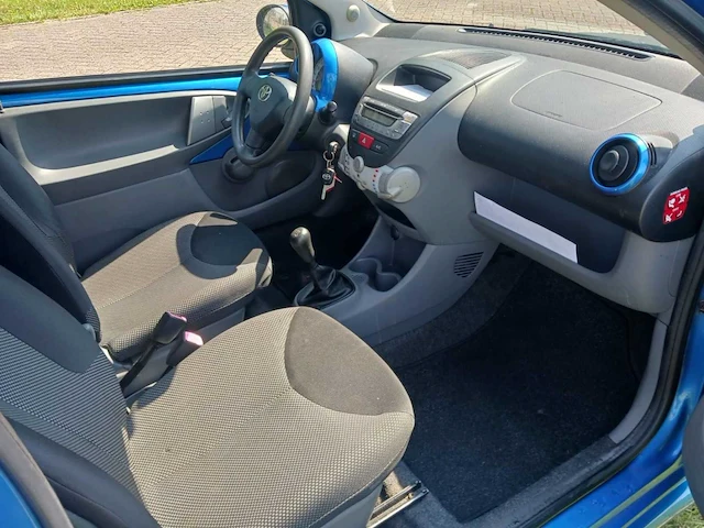 Toyota aygo 1.0-12v access , kb-178-x - afbeelding 10 van  14