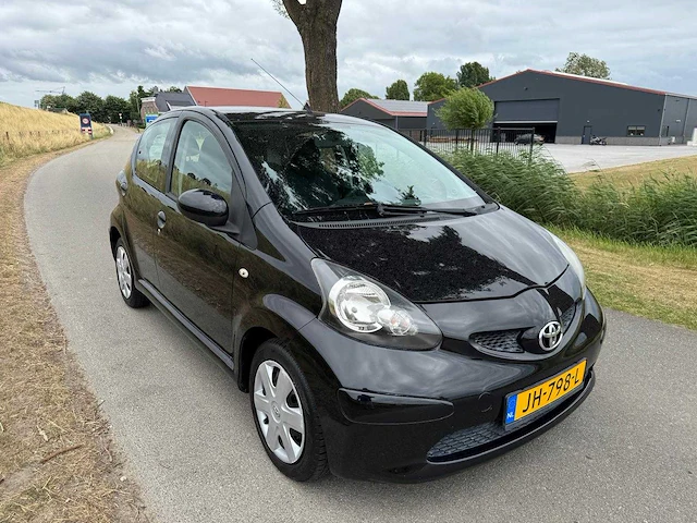 Toyota aygo 1.0-12v + airco automaat jh-798-l - afbeelding 3 van  25