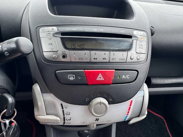Toyota aygo 1.0-12v + airco automaat jh-798-l - afbeelding 6 van  25