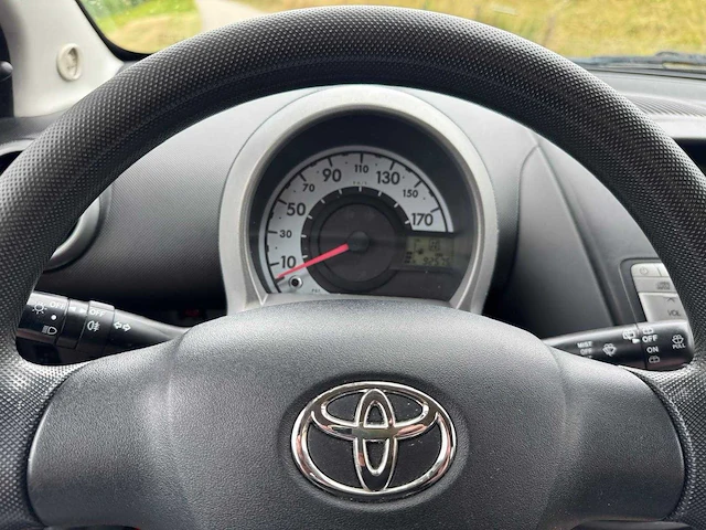 Toyota aygo 1.0-12v + airco automaat jh-798-l - afbeelding 9 van  25