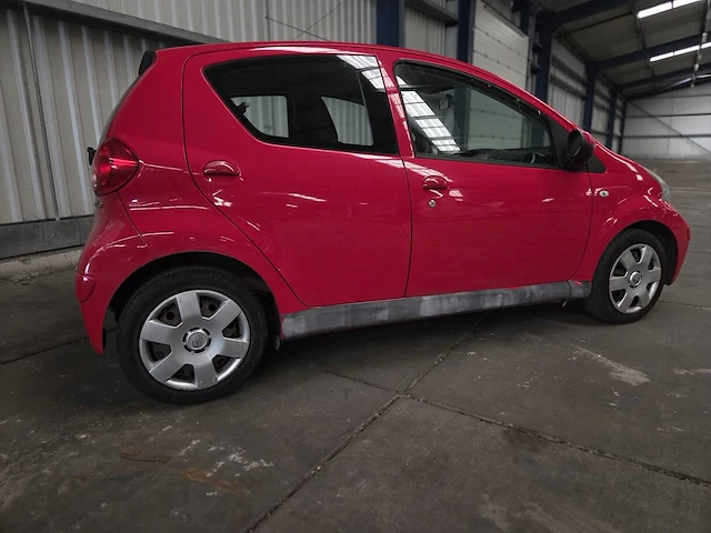 Toyota aygo 1.0-12v + automaat , 54-zj-tg - afbeelding 7 van  18