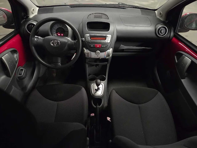 Toyota aygo 1.0-12v + automaat , 54-zj-tg - afbeelding 17 van  18