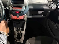 Toyota aygo 1.0-12v comfort, 29-hsr-5 - afbeelding 3 van  13