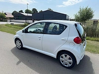 Toyota aygo 1.0-12v comfort airco 5-deurs 69-lbf-4 - afbeelding 7 van  14