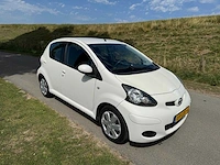 Toyota aygo 1.0-12v comfort airco 5-deurs 69-lbf-4 - afbeelding 13 van  14