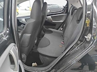 Toyota aygo 1.0-12v comfort navigator 2011 | 92-pgp-1 - afbeelding 7 van  17