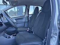 Toyota aygo 1.0-12v cool 2011 | 00-rgf-2 - afbeelding 17 van  22