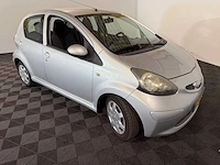 Toyota aygo 1.0-12v, gn-153-t - afbeelding 9 van  12