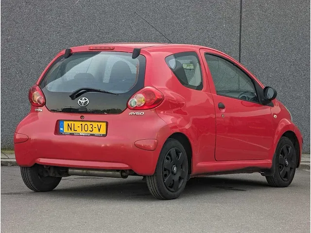 Toyota aygo 1.0-12v | nl-103-v - afbeelding 12 van  19