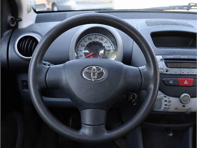 Toyota aygo 1.0 2009 - afbeelding 13 van  24