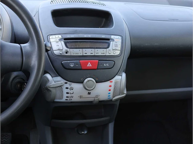 Toyota aygo 1.0 2009 - afbeelding 15 van  24