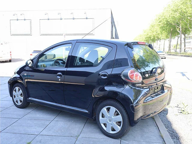 Toyota aygo 1.0 2009 - afbeelding 18 van  24