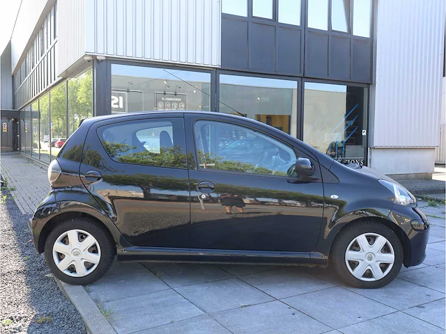 Toyota aygo 1.0 2009 - afbeelding 21 van  24