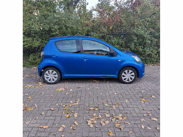 Toyota aygo 1.0 vvt-i aspiration , 80-xlx-3 - afbeelding 4 van  8