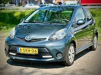 Toyota aygo 1.0 vvt i aspiration automaat, 8-srh-06 - afbeelding 1 van  15