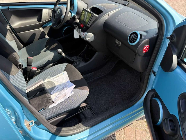 Toyota aygo 1.0 vvt-i comfort , x-011-dn - afbeelding 7 van  23