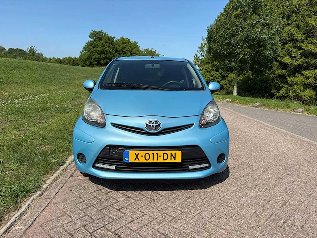 Toyota aygo 1.0 vvt-i comfort , x-011-dn - afbeelding 9 van  23