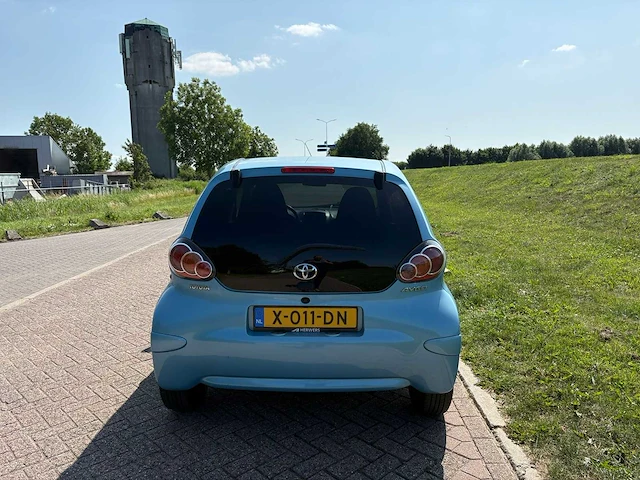 Toyota aygo 1.0 vvt-i comfort , x-011-dn - afbeelding 10 van  23