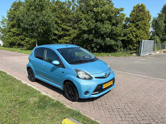 Toyota aygo 1.0 vvt-i comfort , x-011-dn - afbeelding 12 van  23