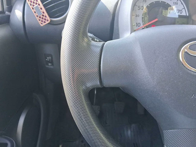 Toyota aygo 1.0 vvt-i now 2013 | 2-skj-00 - afbeelding 8 van  24