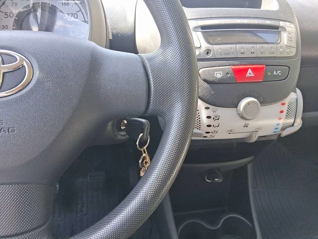 Toyota aygo 1.0 vvt-i now 2013 | 2-skj-00 - afbeelding 9 van  24