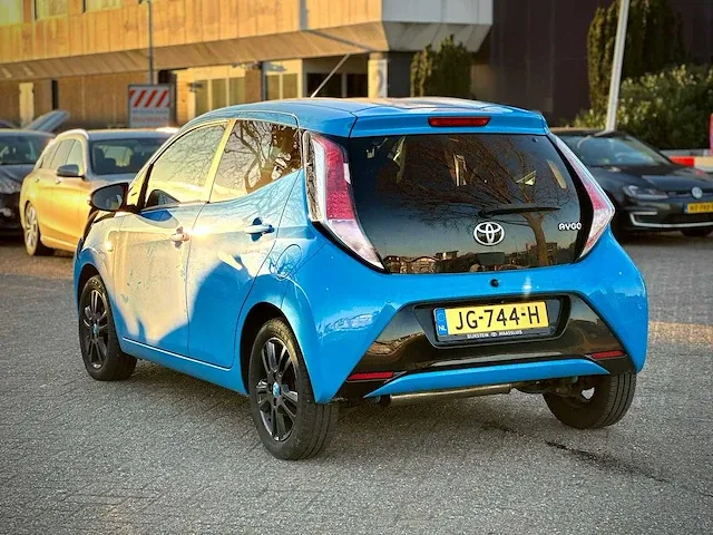 Toyota aygo 1.0 vvt i x cite. jg-744-h - afbeelding 12 van  17