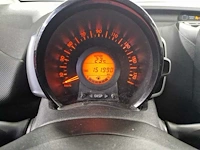 Toyota aygo 1.0 vvt-i x-fun 2017 | nv-249-l - afbeelding 7 van  22