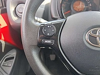 Toyota aygo 1.0 vvt-i x-fun 2017 | nv-249-l - afbeelding 10 van  30