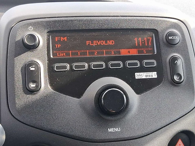 Toyota aygo 1.0 vvt-i x-fun 2017 | nv-249-l - afbeelding 15 van  30