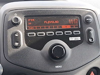 Toyota aygo 1.0 vvt-i x-fun 2017 | nv-249-l - afbeelding 15 van  30