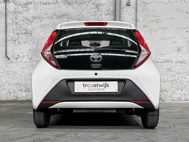 Toyota aygo 1.0 vvt-i x-fun 72pk 2019, zf-186-p - afbeelding 2 van  38
