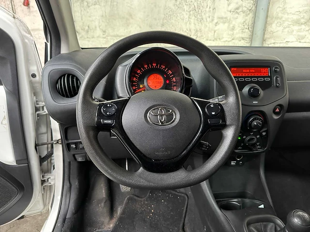Toyota aygo 1.0 vvt-i x-fun 72pk 2019, zf-186-p - afbeelding 8 van  38