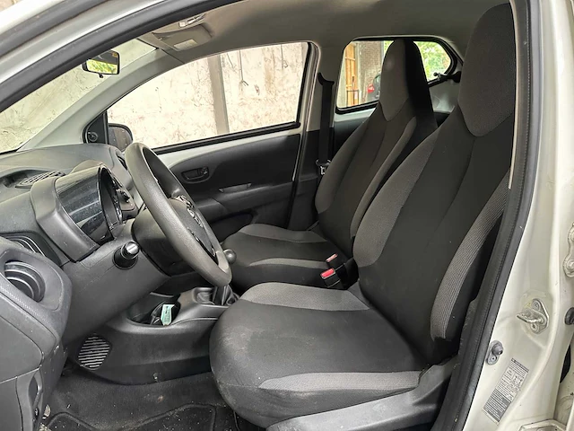 Toyota aygo 1.0 vvt-i x-fun 72pk 2019, zf-186-p - afbeelding 21 van  38