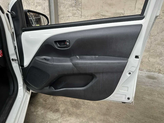 Toyota aygo 1.0 vvt-i x-fun 72pk 2019, zf-186-p - afbeelding 28 van  38