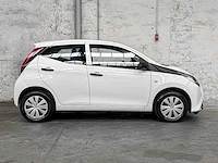 Toyota aygo 1.0 vvt-i x-fun 72pk 2019, zf-186-p - afbeelding 36 van  38
