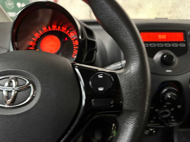 Toyota aygo 1.0 vvt-i x-fun 72pk 2020 (org-nl & eerste eigenaar), j-870-jz - afbeelding 14 van  38
