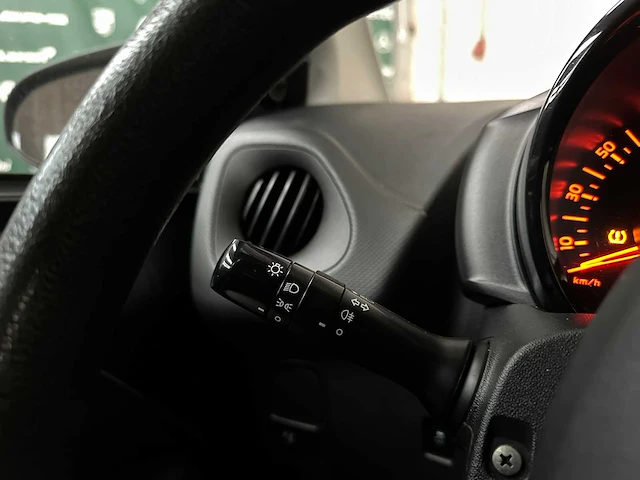 Toyota aygo 1.0 vvt-i x-fun 72pk 2020 (org-nl & eerste eigenaar), j-870-jz - afbeelding 15 van  38