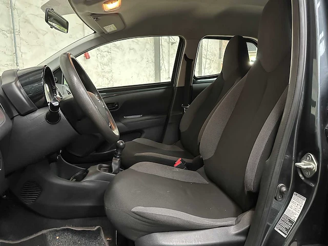 Toyota aygo 1.0 vvt-i x-fun 72pk 2020 (org-nl & eerste eigenaar), j-870-jz - afbeelding 22 van  38