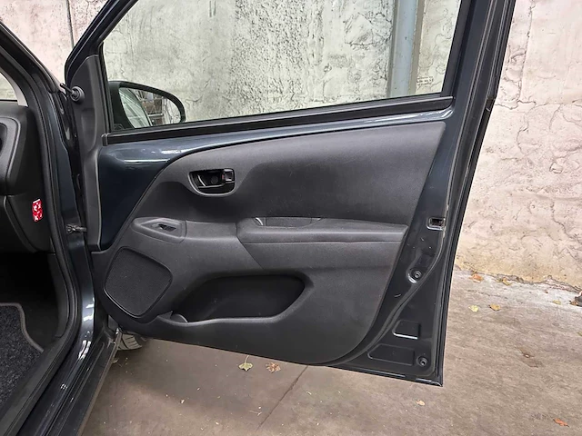 Toyota aygo 1.0 vvt-i x-fun 72pk 2020 (org-nl & eerste eigenaar), j-870-jz - afbeelding 29 van  38