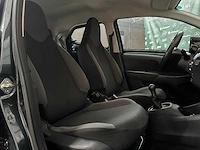 Toyota aygo 1.0 vvt-i x-fun 72pk 2020 (org-nl & eerste eigenaar), j-870-jz - afbeelding 30 van  38