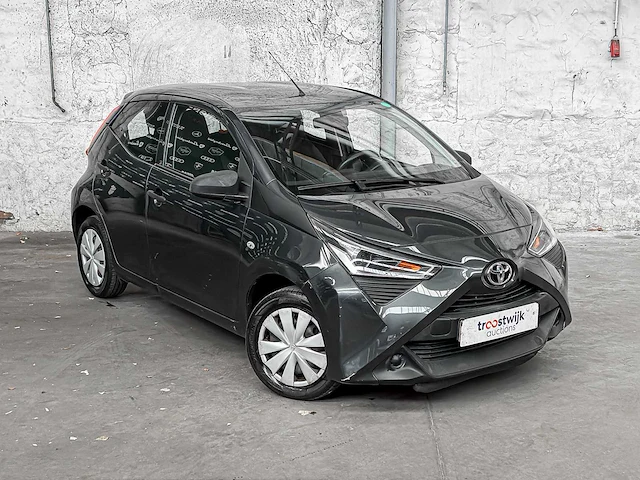 Toyota aygo 1.0 vvt-i x-fun 72pk 2020 (org-nl & eerste eigenaar), j-870-jz - afbeelding 37 van  38