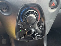 Toyota aygo 1.0 vvt-i x-fun , g-170-zv - afbeelding 9 van  28