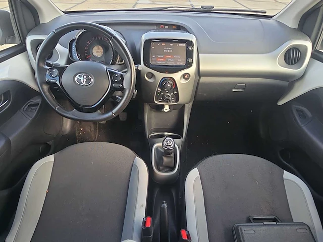 Toyota aygo 1.0 vvt-i x-play 2016 | kx-659-v - afbeelding 16 van  36