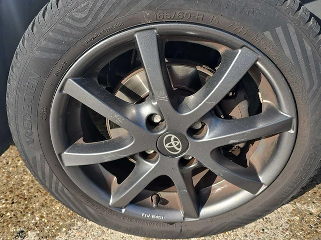 Toyota aygo 1.0 vvt-i x-play 2016 | kx-659-v - afbeelding 29 van  36