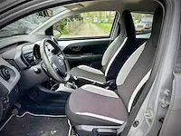 Toyota aygo 1.0 vvt i x play, 6-xlp-69 - afbeelding 8 van  12