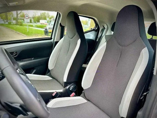 Toyota aygo 1.0 vvt i x play, 6-xlp-69 - afbeelding 10 van  12