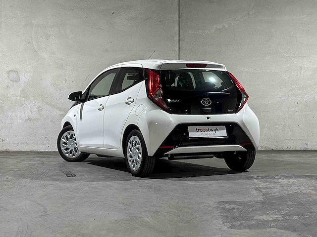 Toyota aygo 1.0 vvt-i x-play 72pk 2020, j-855-xb - afbeelding 5 van  38