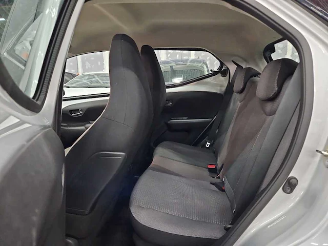 Toyota aygo 1.0 vvt-i x-play car 2021 | n-574-kk - afbeelding 8 van  18