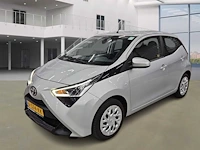 Toyota aygo 1.0 vvt-i x-play car 2021 | n-574-kk - afbeelding 1 van  18
