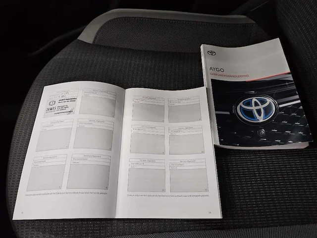 Toyota aygo 1.0 vvt-i x-play car 2021 | n-574-kk - afbeelding 14 van  18